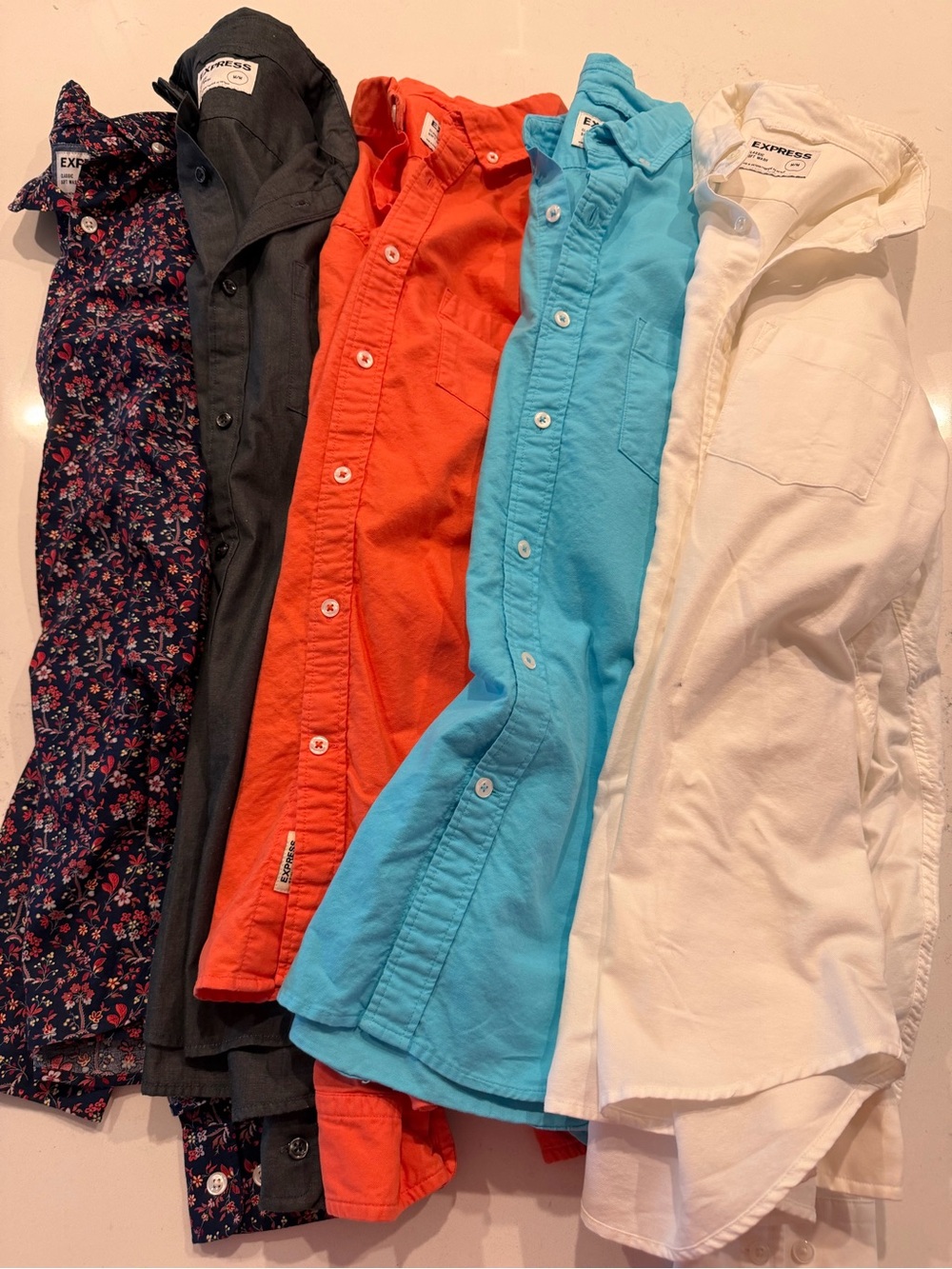Express Men’s Classic Fit Soft Wash Button-Down Shirt Bundle - Picture 7 of 9